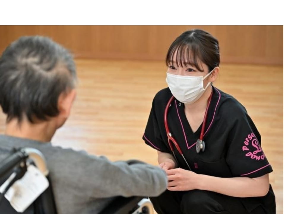 スタッフチーム